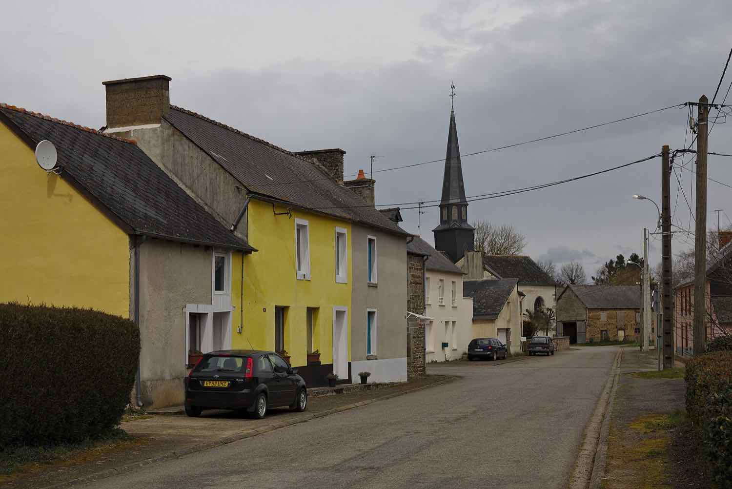 Rue des Échoppes à Brignac